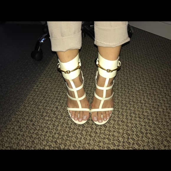 Gucci Ursula caged sandal - Picture 6 of 7